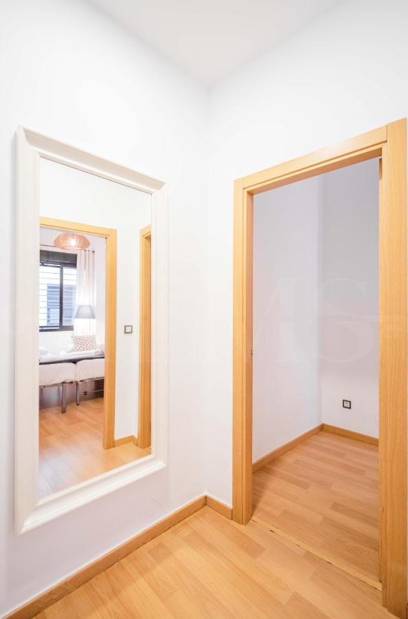 Relaxing Apartment With Community Pool & Parking- Center Málaga Extérieur photo