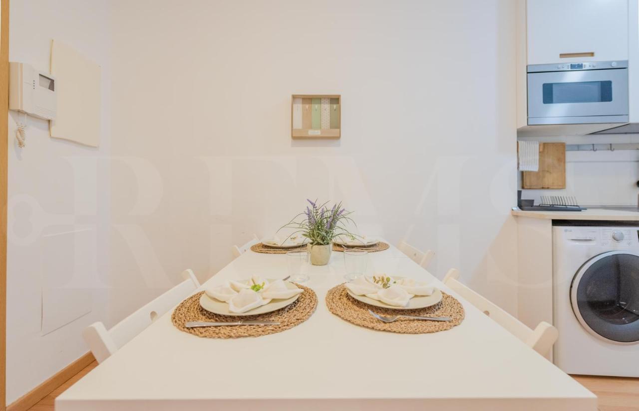 Relaxing Apartment With Community Pool & Parking- Center Málaga Extérieur photo