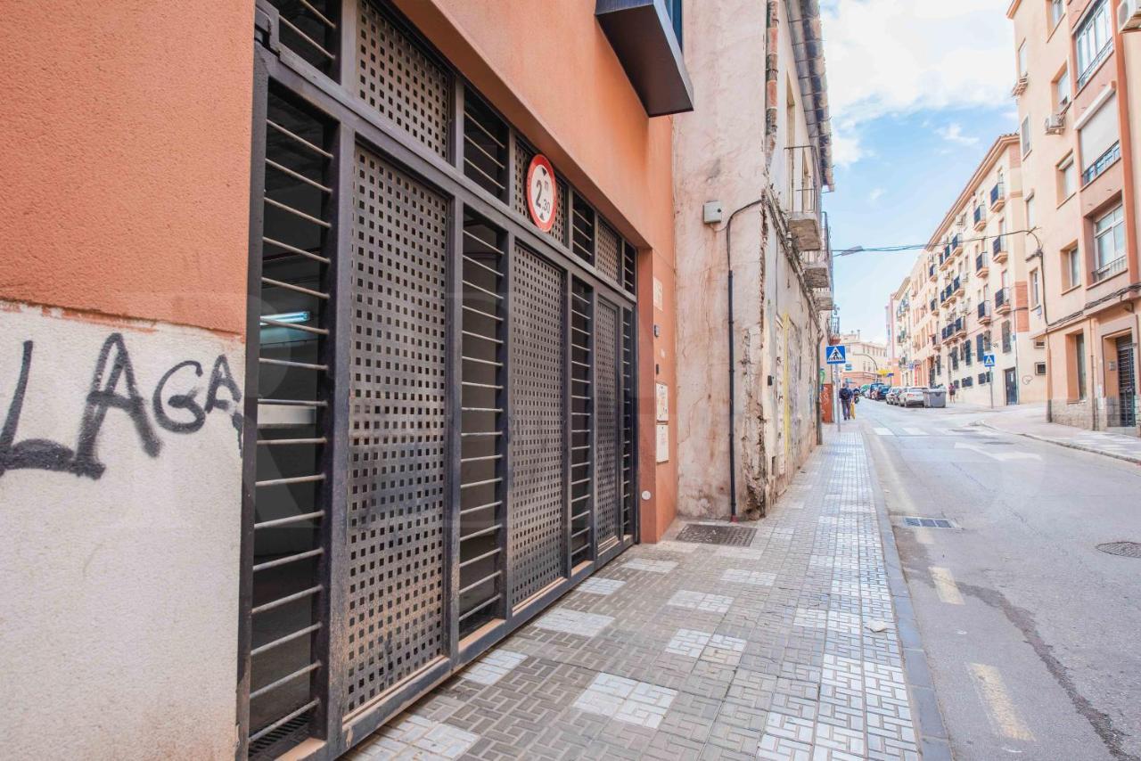 Relaxing Apartment With Community Pool & Parking- Center Málaga Extérieur photo
